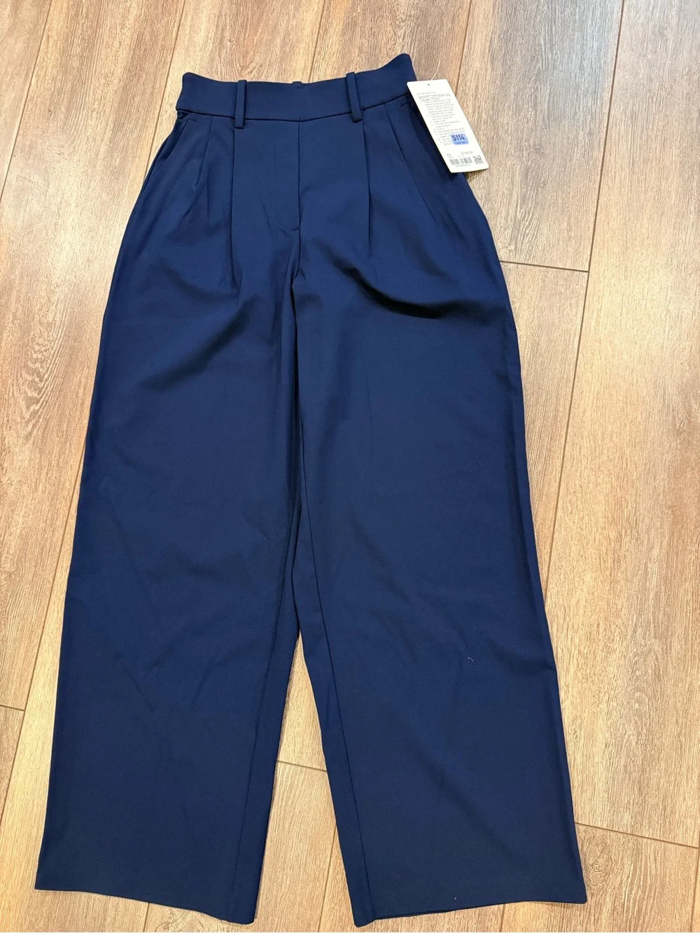 Daydrift High-Rise Wide-Leg Trouser Short